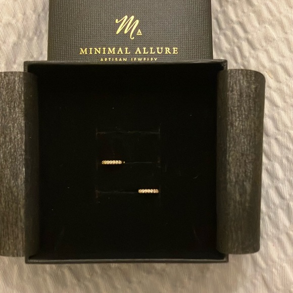 Diamond Huggies - Yellow Gold Brand New -Still in box - Picture 2 of 7